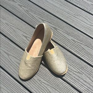 ☀️ Gold Glitterly Slip On Shoes